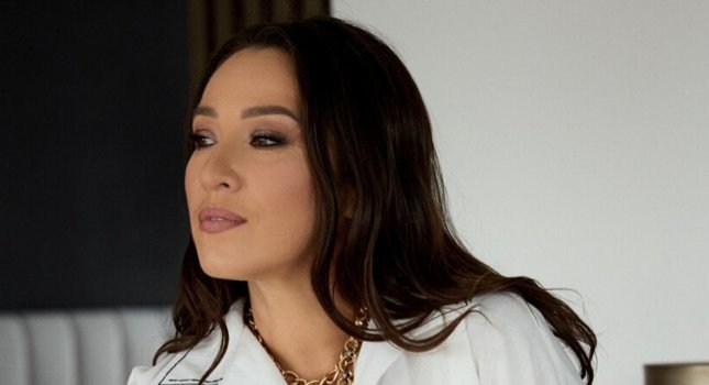 Наталка Карпа замилувала фото з чоловіком-військовим, якого проводжала на фронт після реабілітації