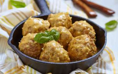 Тефтели в сливочном соусе