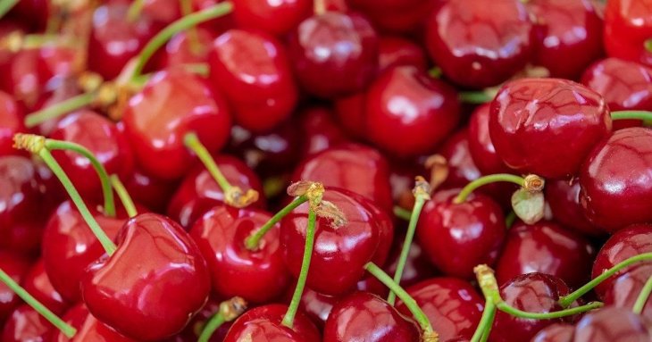 Черешня при діабеті: солодке задоволення з користю чи ризиком
