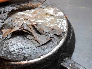 Копійчані способи відчистити каструлі та сковорідки до блиску