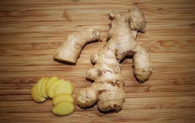 Лікарі розповіли, кому не можна їсти імбир і чому