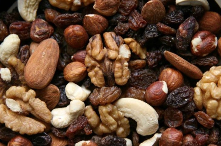 Медики назвали продукты, которые защищают организм от болезней