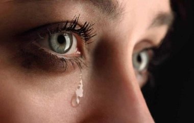Що означає коли сниться що людина померла, але вона жива