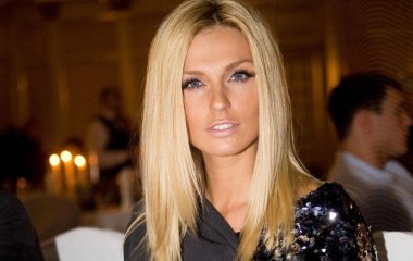 Саша Савельева официально объявила об уходе из группы «Фабрика»