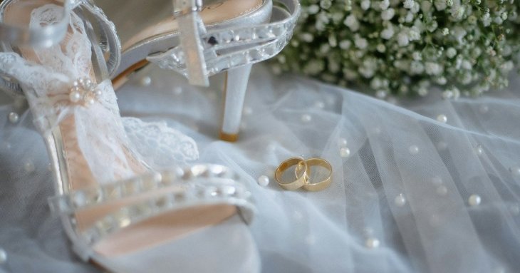 За чотири дні до весілля наречений купив квиток в один кінець і зник: що сталося