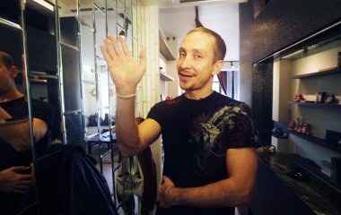 Певец Данко отказался содержать свою больную дочь и общаться с ней