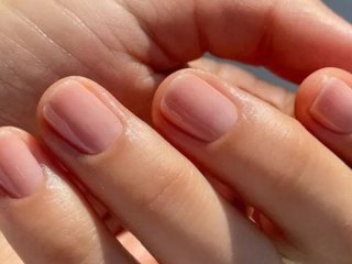 Японський манікюр вдома: як досягти салонного ефекту за допомогою звичайної зубної пасти