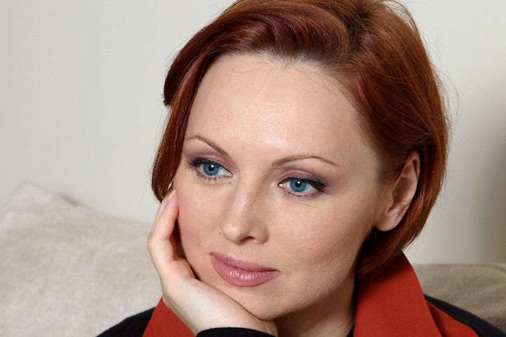 Дочь Елены Ксенофонтовой сыграла в спектакле с мамой