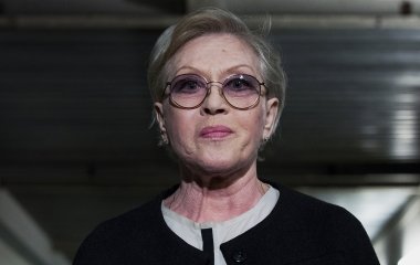 Победившую ковид Фрейндлих встретили громким свистом