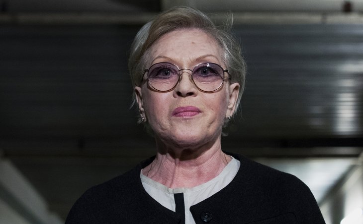 Победившую ковид Фрейндлих встретили громким свистом