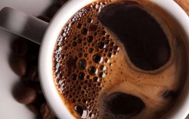 Медики назвали пять кофейных привычек, которые могут сократить вашу жизнь
