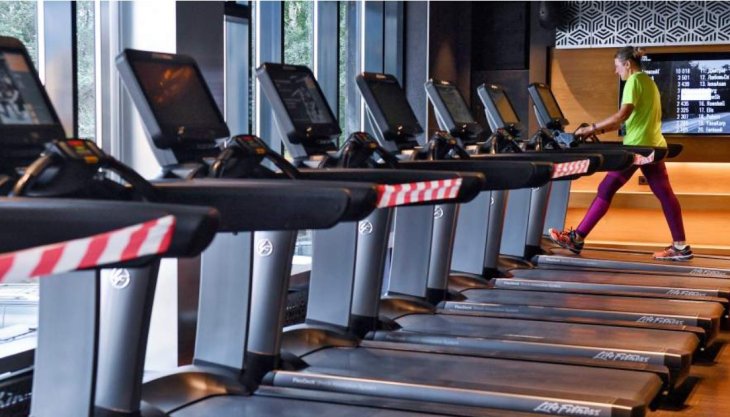 Диетолог назвала способ справиться с высоким холестерином после 50 лет