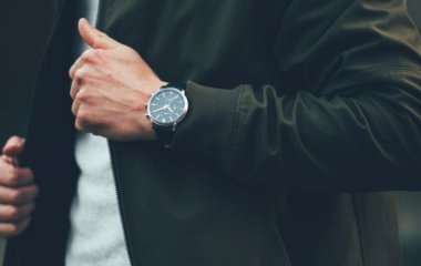 Тест на уважність: що не так з циферблатом годинника