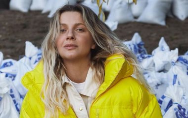 Известная украинская певица публично разнесла свою поклонницу: 