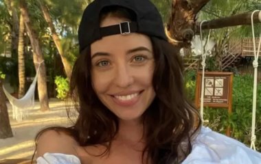 Надя Дорофеева в Мексике встретилась с Настей Ивлеевой: Встречу отмечали всем рестораном