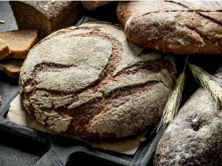 Рецепт из бабушкиного блокнота: как испечь вкусный и мягкий хлеб дома