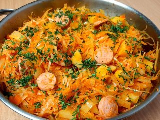 Идеально для всей семьи: готовим куриное рагу с картофелем