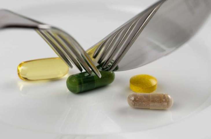 Ученые назвали витамин, который подавляет клетки рака легких