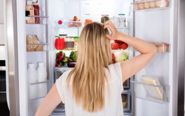 Що їсти ввечері, щоб не прокидатися голодним: правильні продукти для міцного сну