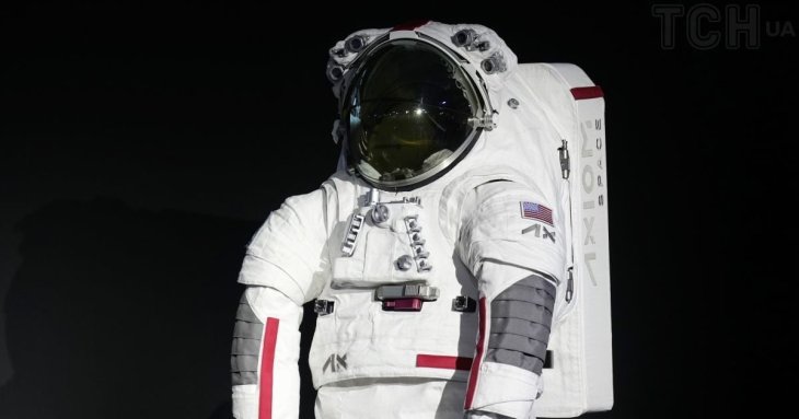 Який запах має космос: астронавтка NASA розповіла про дивний аромат скафандрів