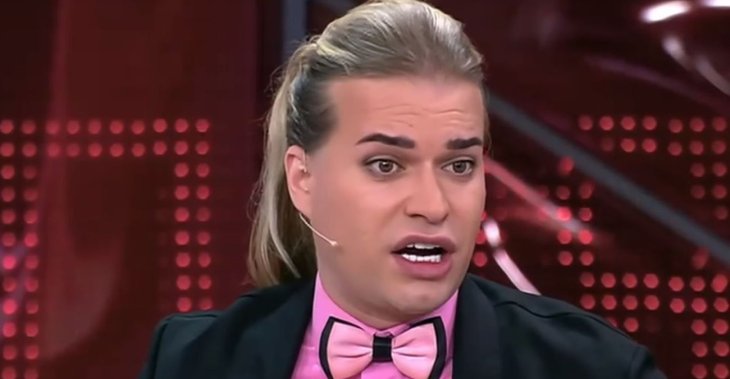 Теперь орет во врем плотских утех