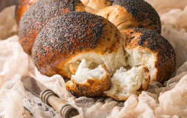 Плетёнка с маком