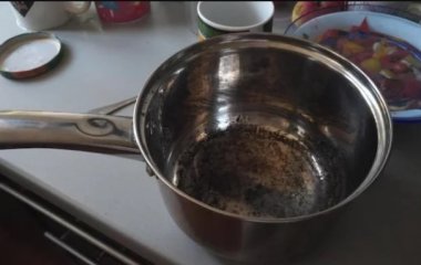 Как избавиться от нагара на дне кастрюль и сковородок: простой способ