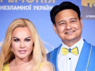 Камалія показалась в обіймах ексчоловіка і як із ним насолоджується відпочинком за кордоном