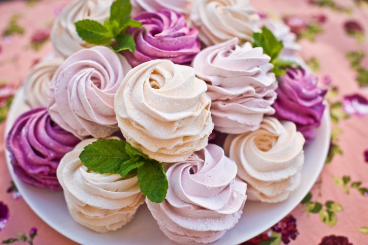 Идеальный десерт на все времена. Как появился зефир и какая в нем польза