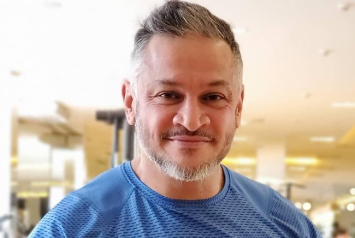 Мускулистый Эктор Хименес-Браво нырнул в ледяную прорубь: «Теперь понимаю, почему украинцы – самый волевой народ»