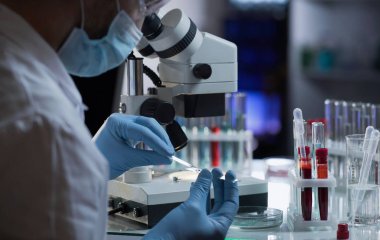 Смертельну хворобу мозку пов'язали зі стрибаючими генами