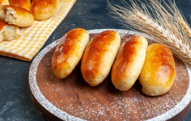 Немного кефира и одно яйцо: самые сытные пирожочки