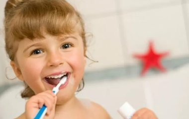 Як вгамувати зубний біль без ліків