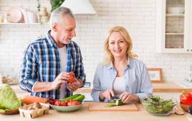 5 пищевых привычек, которые замедлят старение
