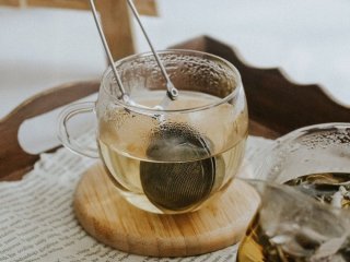 Гарячий чай і кава можуть утричі підвищувати ризик раку стравоходу: що з’ясували вчені