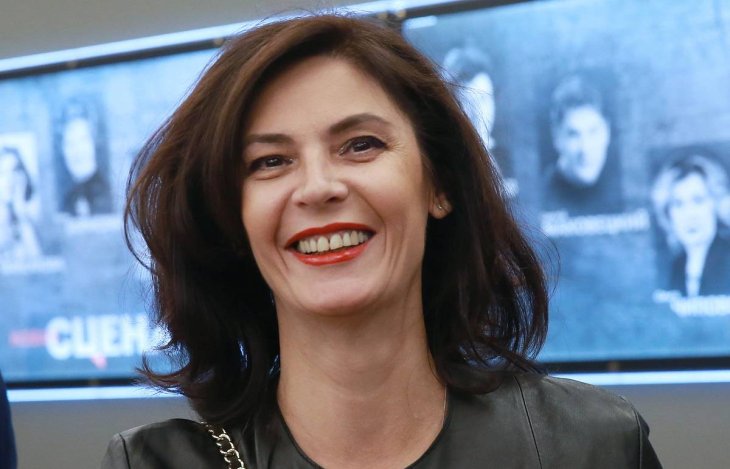 Лидия Вележева устроила дебош на борту самолета