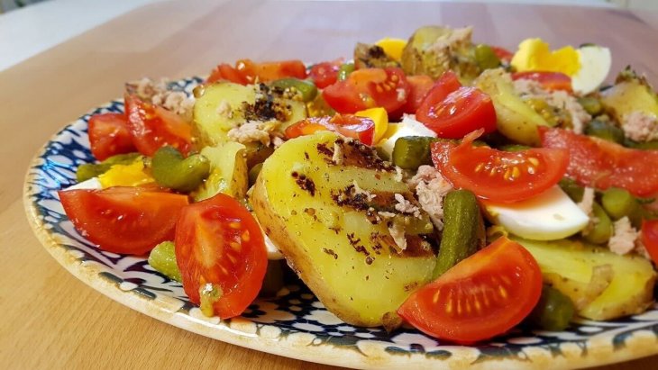 Идеально для перекуса: рецепт мюнхенского картофельного салата