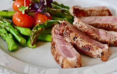 Які продукти сприяють утворенню каменів у нирках
