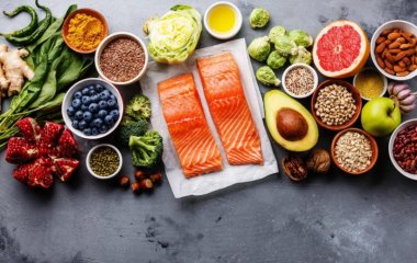 Десять продуктів, які пришвидшують старіння