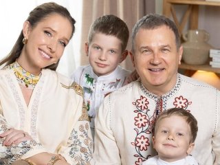 Катерина Осадча влаштувала синам вікторину про Юрія Горбунова: чесні слова малечі насмішили фанів