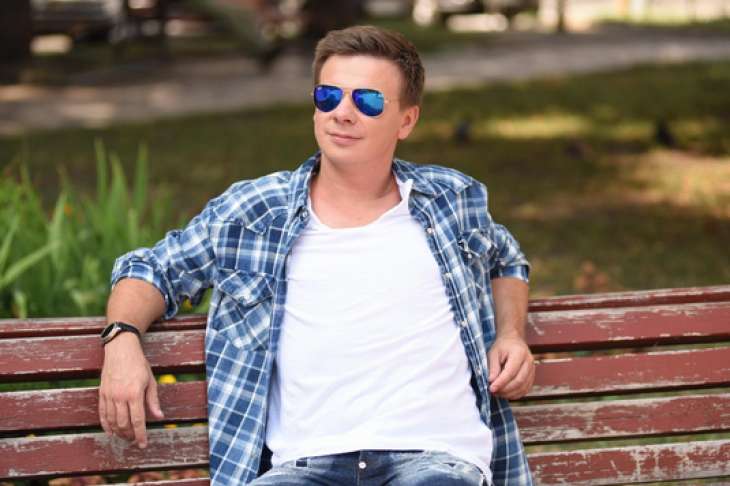 Дмитро Комаров розповів, як жив із Робінзоном Крузо на безлюдному острові