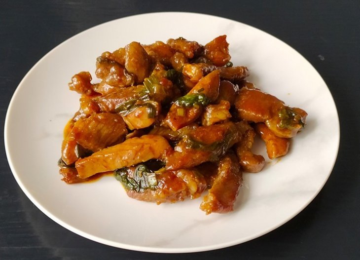 Свинина с зеленым луком по-китайски меньше, чем за час