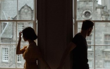 Как мужчины и женщины переживают разрыв: сходства и различия