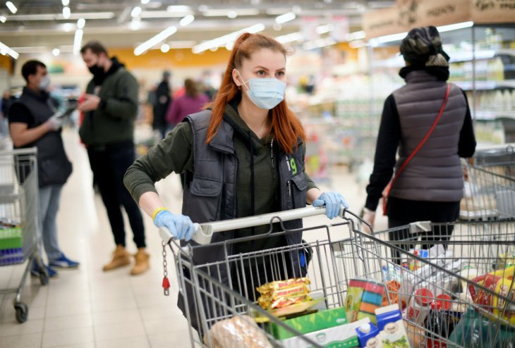 Дієтолог розповів, як правильно харчуватися на самоізоляції