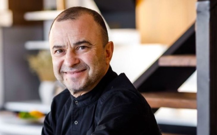 Виктор Павлик поделился редким фото своего 39-летнего сына и внука