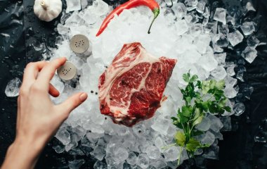 Вчені дізналися, які продукти знижують ризик деменції на 20%: обов'язково додайте до раціону