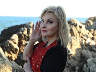 Марія Бурмака на свіжих фото показала, який зараз вигляд має її єдина 31-річна донька