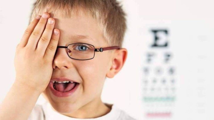Вчені розповіли, чи можуть проблеми із зором передатися у спадок