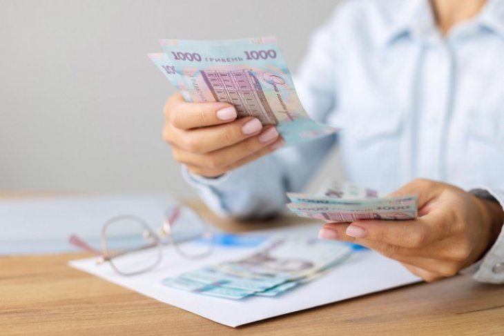 Чому варто відкривати депозит саме в гривні: плюси та ризики