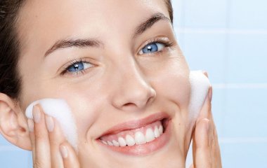 Простое руководство по весеннему уходу за кожей: что делать в салоне и что делать дома